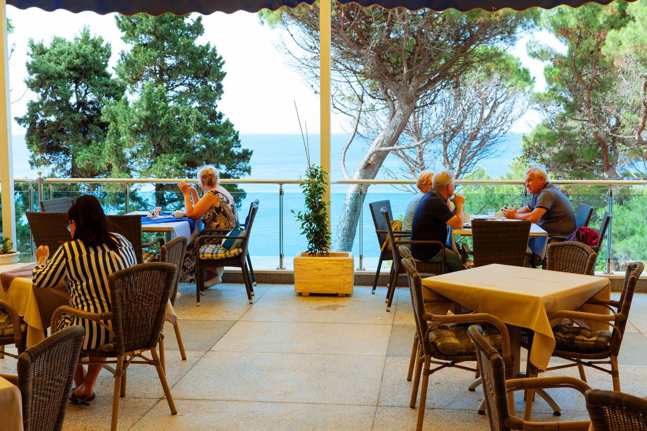 Corpus B - Hotel Albatros Ulcinj Exterior foto